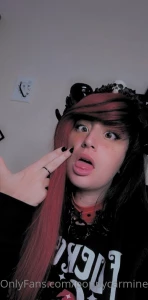 Pay attention to meeee