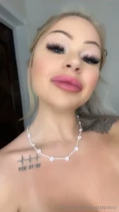 How s a custom video sound