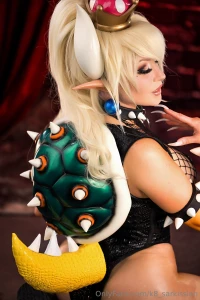 The first person to reply to my message today at 8pm pst is going on