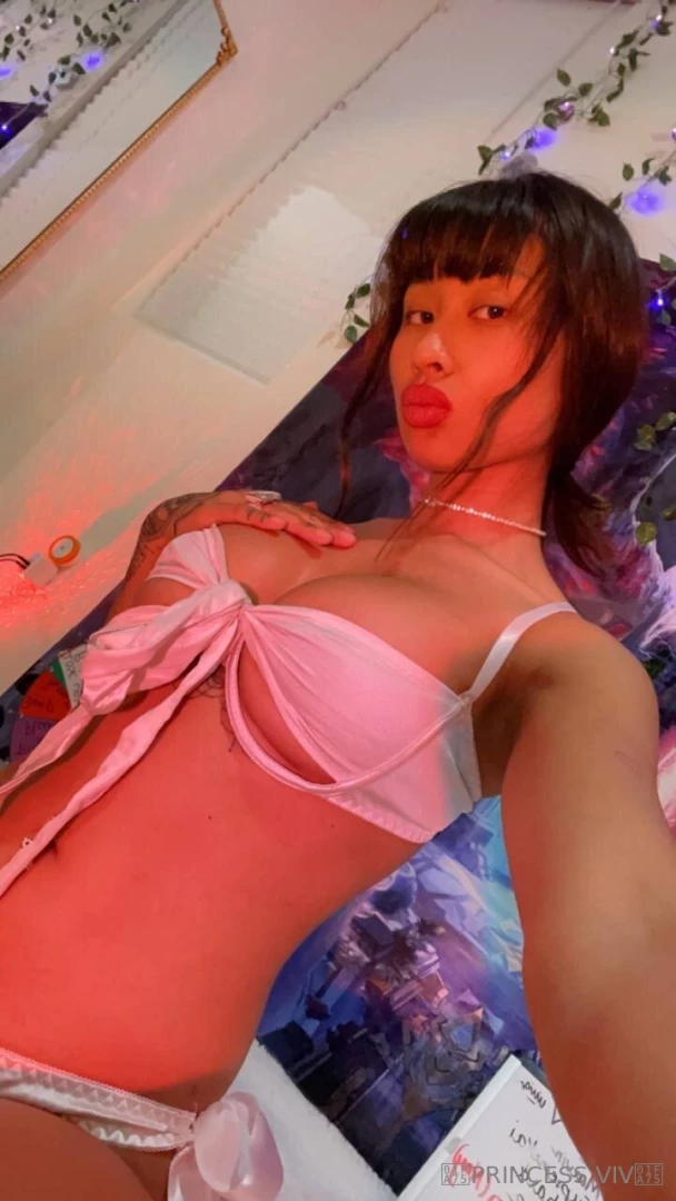 Sweet like candy but with a little kick taste of cum 