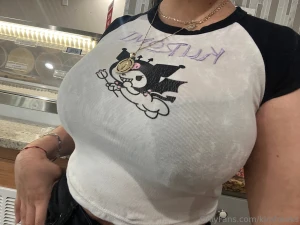 You d love to press your face right here wouldn t you