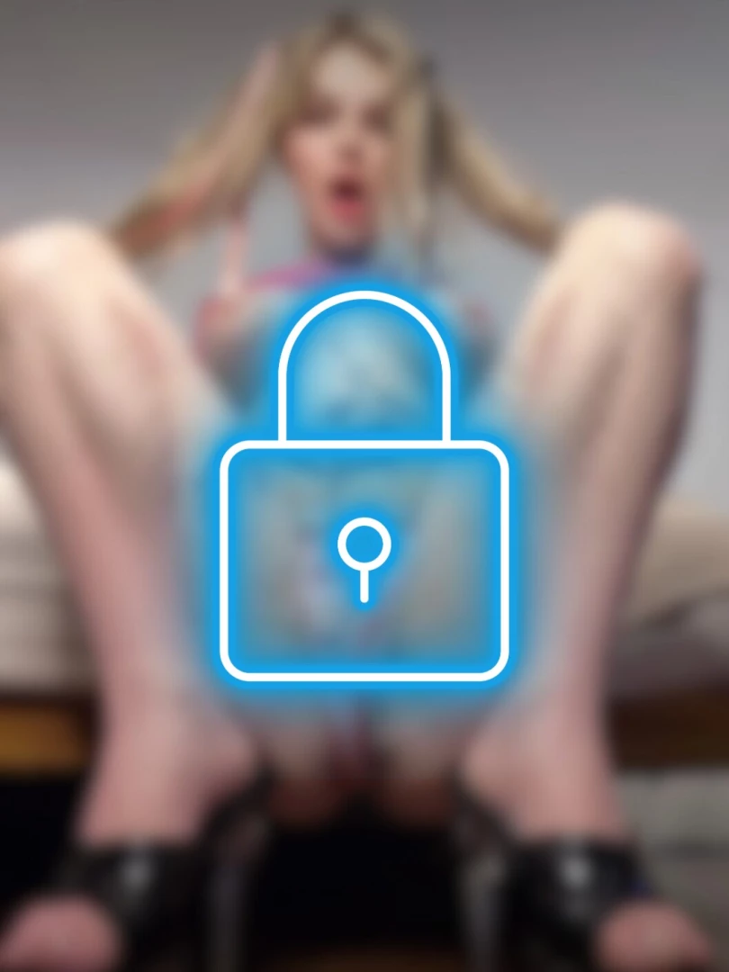 Please fuck me i just wanna be your fuck doll look i even put on 
