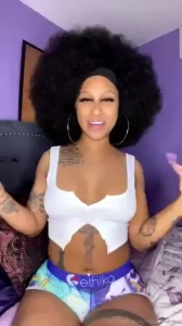 Stream started at 09 13 2022 02 06 am pajamapartyconversations tour q