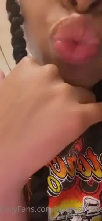 Good morning inbox me and come play 