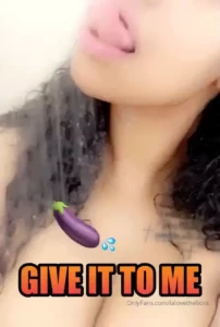 Dm me your dirtiest thoughts i wanna know