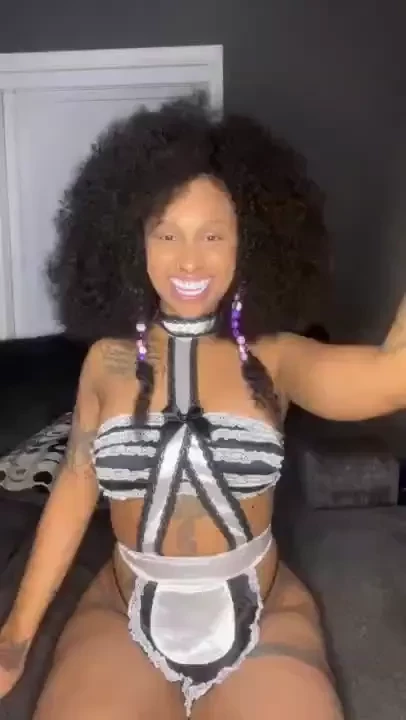 Stream started at 04 04 2023 02 08 am pajamapartyconversations 