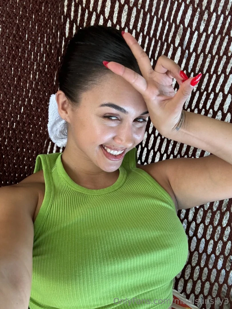 Who else is having a lazy sunday today part 1 