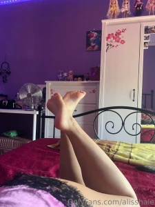Amanti dei piedini ne abbiamo ditemi qual la vostra parte preferita part 2