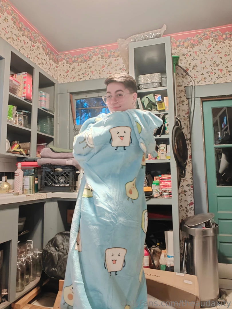 Excuse the complete lack of sex appeal in this outfit but my new part 2 