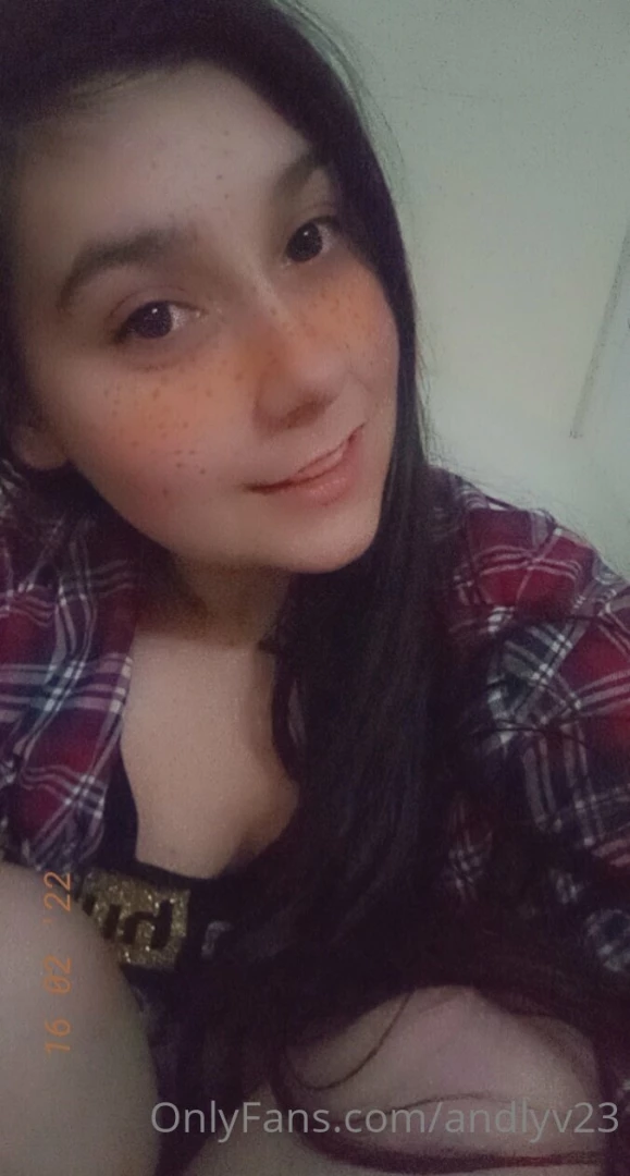 Check your dms for something a little more spicy and free 