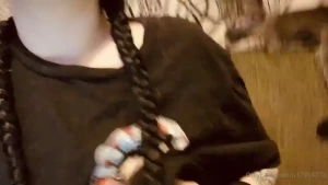 Everyone having a good day i love touching my titties