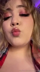 Some kisses for you xxx