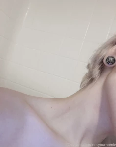 Anyone like collarbones yes no s