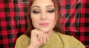 Pretty face too hehe part 1