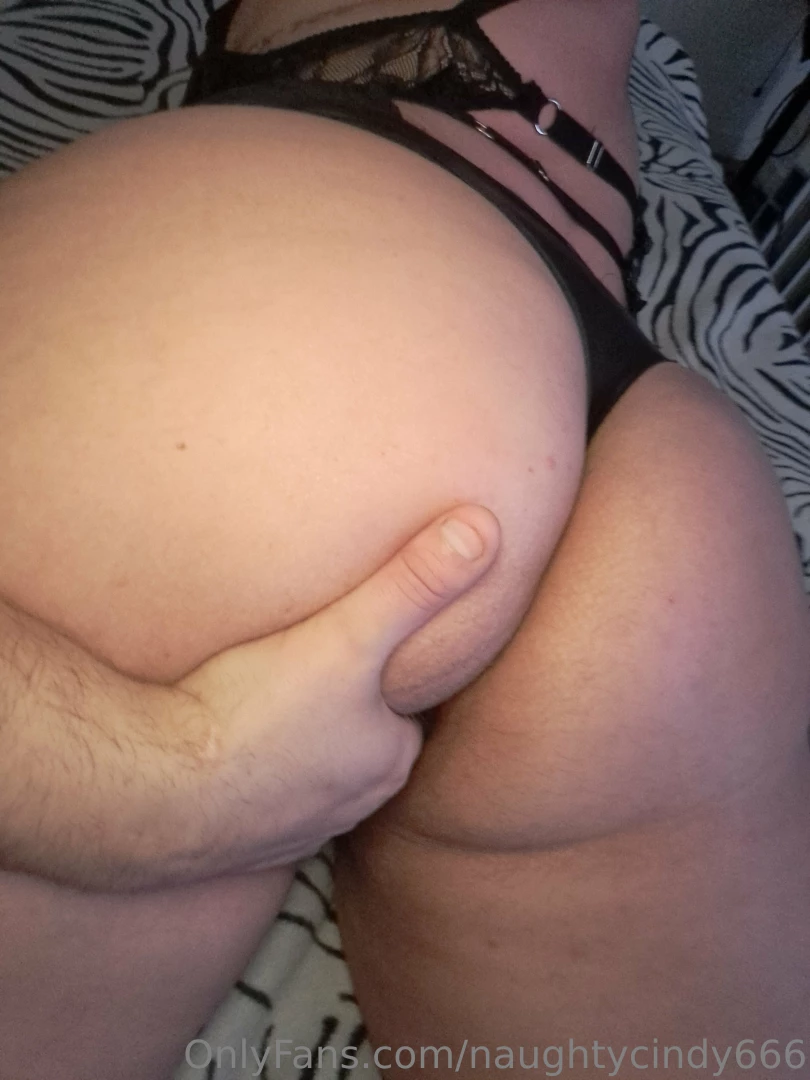 I want your hand to get deep inside my ass 