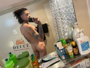 Cum watch me lotion up deucesnudes