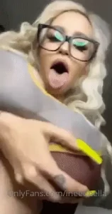 I don t have a broom can i ride yours