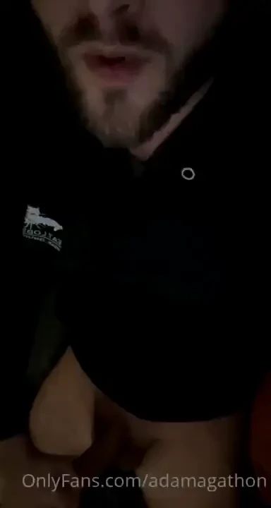 Got a little verbal on snap fucking hottie that man is 