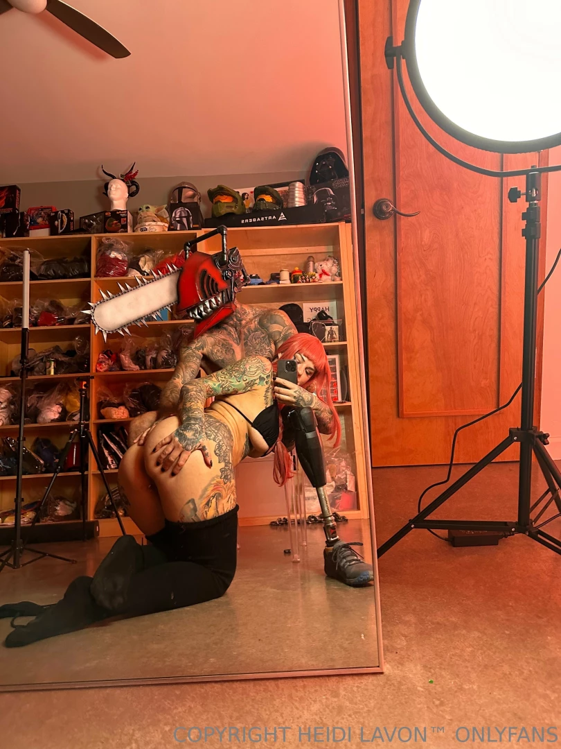 Makima amp chainsaw man grab this set video on jamesmramsey along with 