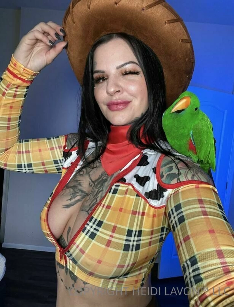 Pe o and i would like to say howdy partner how are you doing today 