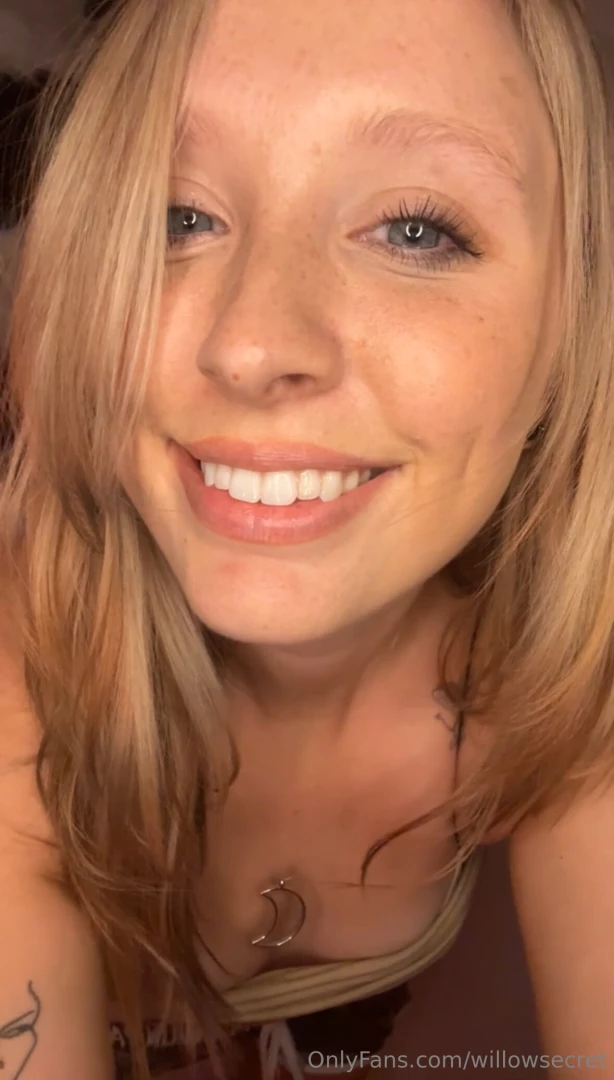 Guess if i am wearing a bra or not 