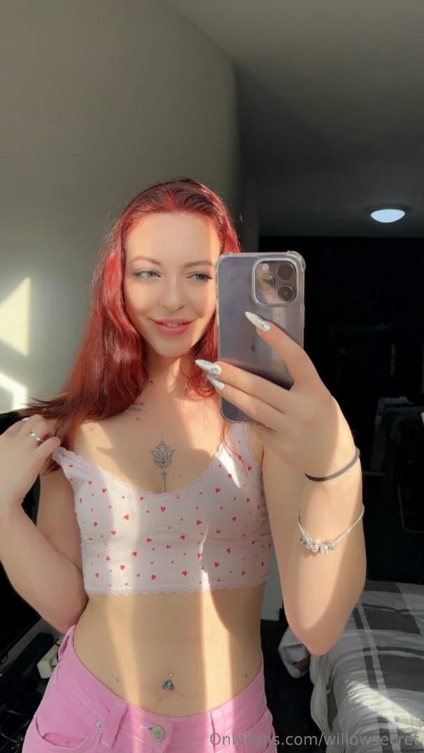 Follow my friend onlykessie a 21 y o medicine student in rotterdam she part 1 