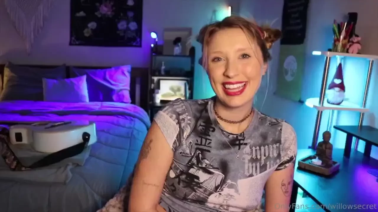 Are you following my channel on oftv i mostly share roleplay asmr 