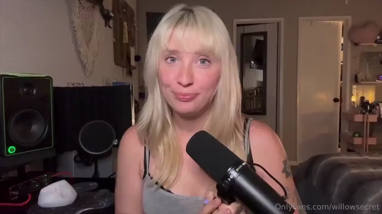 Makeshift studio oftv video 