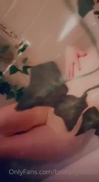 I just sent a weird bath time mini video shoot thing to your dms im part 1 