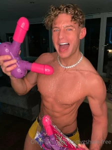 In the words of jigsaw i want to play a game