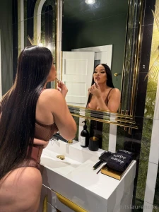 Give your lover a boring life while you chill with me