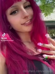 New nails feeling cute