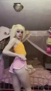 Omg i m just trying random little fits on and this one makes me miss