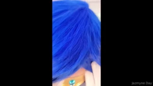 Cosplay queen