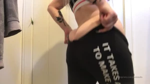 Do you like my outfit on or off part 1