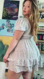 I m a bit of a shy girl but i also have a slutty side a part of me