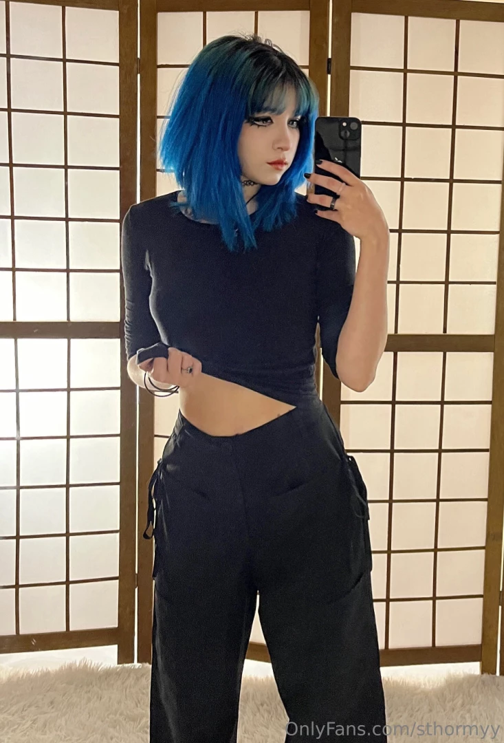 No clothes post tomorrow 