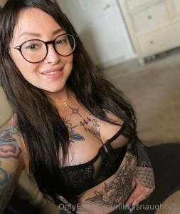 Happy friday my loves part 13