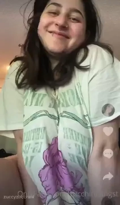 Lil throwback because zucchini is not doing well atm but i promise i 