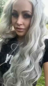 Would you fuck me hardcore in these bushes