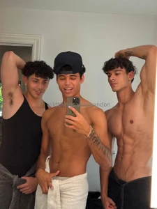 Hmmm parkerreid julianbarboza