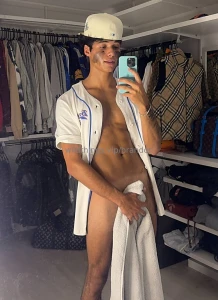 It s been awhile can t wait to cum all over on my vip only livestream