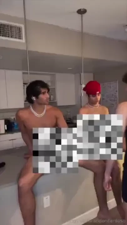 Jerkin off with my straight alpha homie zane swappin our pockey pussy 