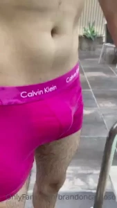 Butt cheeks reveal huge discount price goes up in 12hrs
