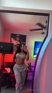 You like this gym fit babe