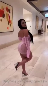 Felt cute won t delete later part 28