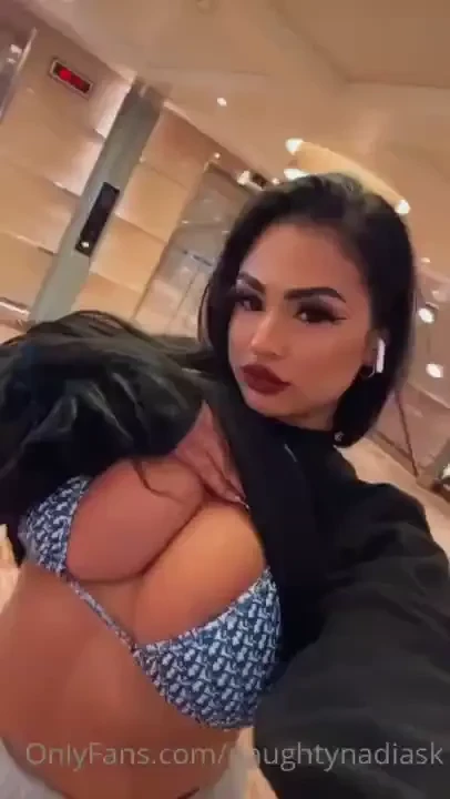 Feelin a lil freaky after my 2nd pool trip today 