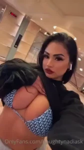 Feelin a lil freaky after my 2nd pool trip today