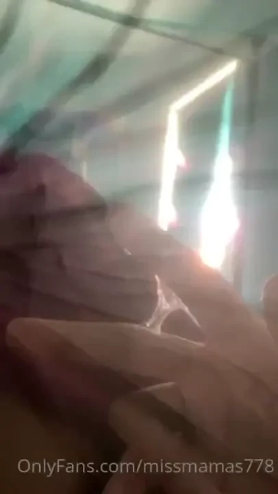 Had to make myself cum before work because he was sleep 