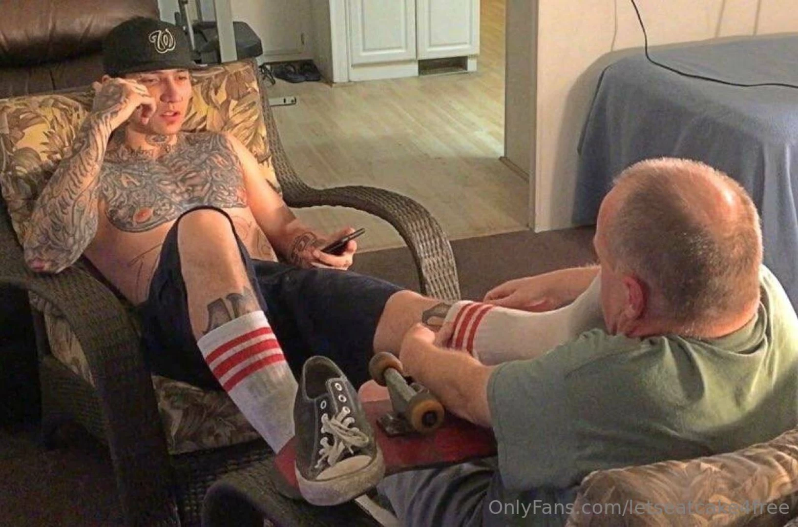 Skaterdudejeremy your real hardcore fetish - couple page with slave - part 7 